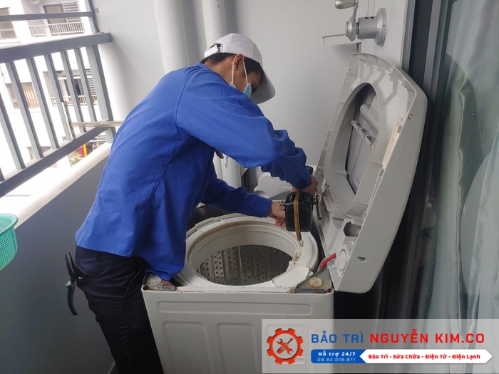  Tổng Đài Whirlpool - Dịch Vụ Sửa Máy Sấy Quần Áo Whirlpool tại Nguyễn Kim