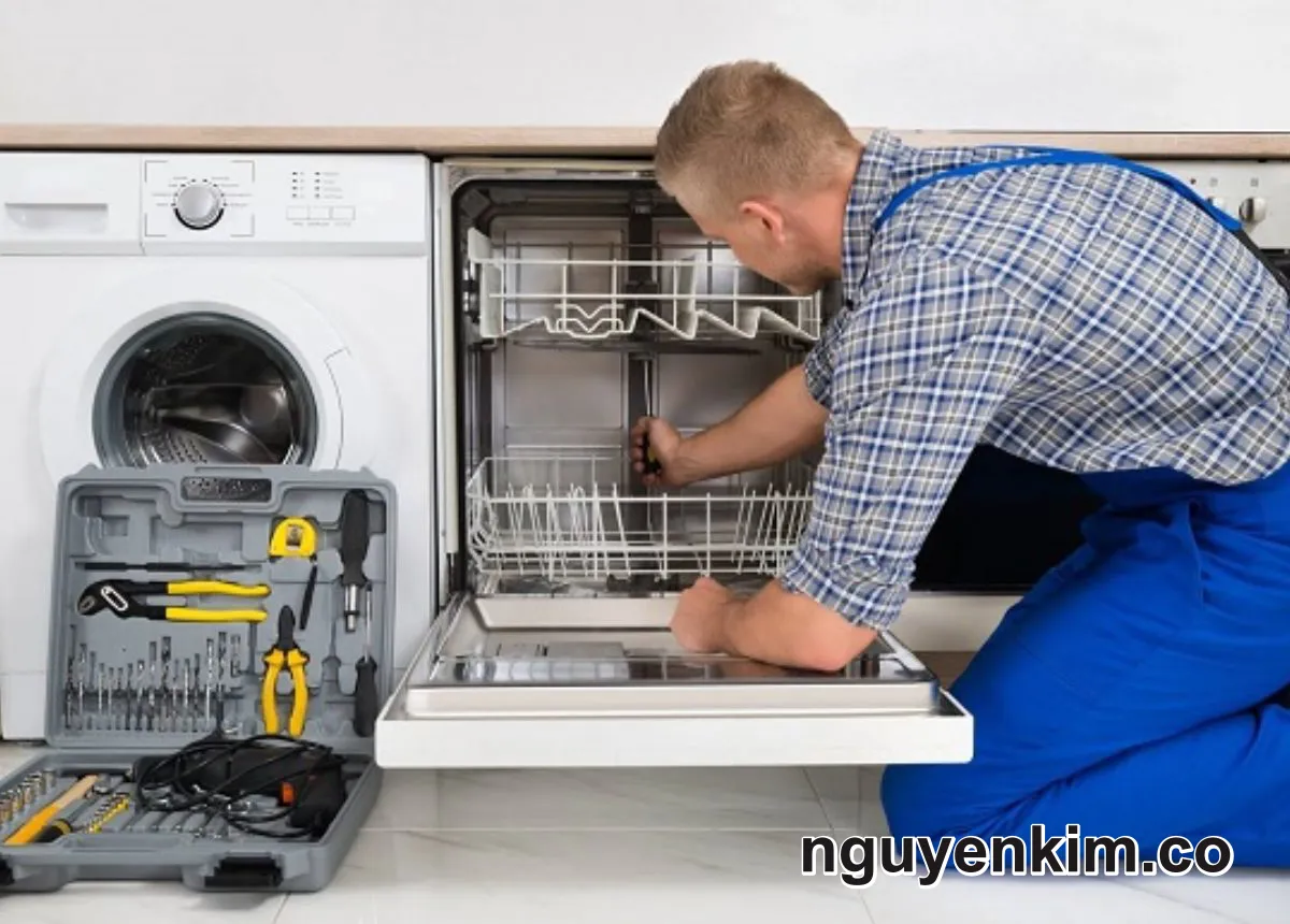 sửa máy rửa chén Electrolux